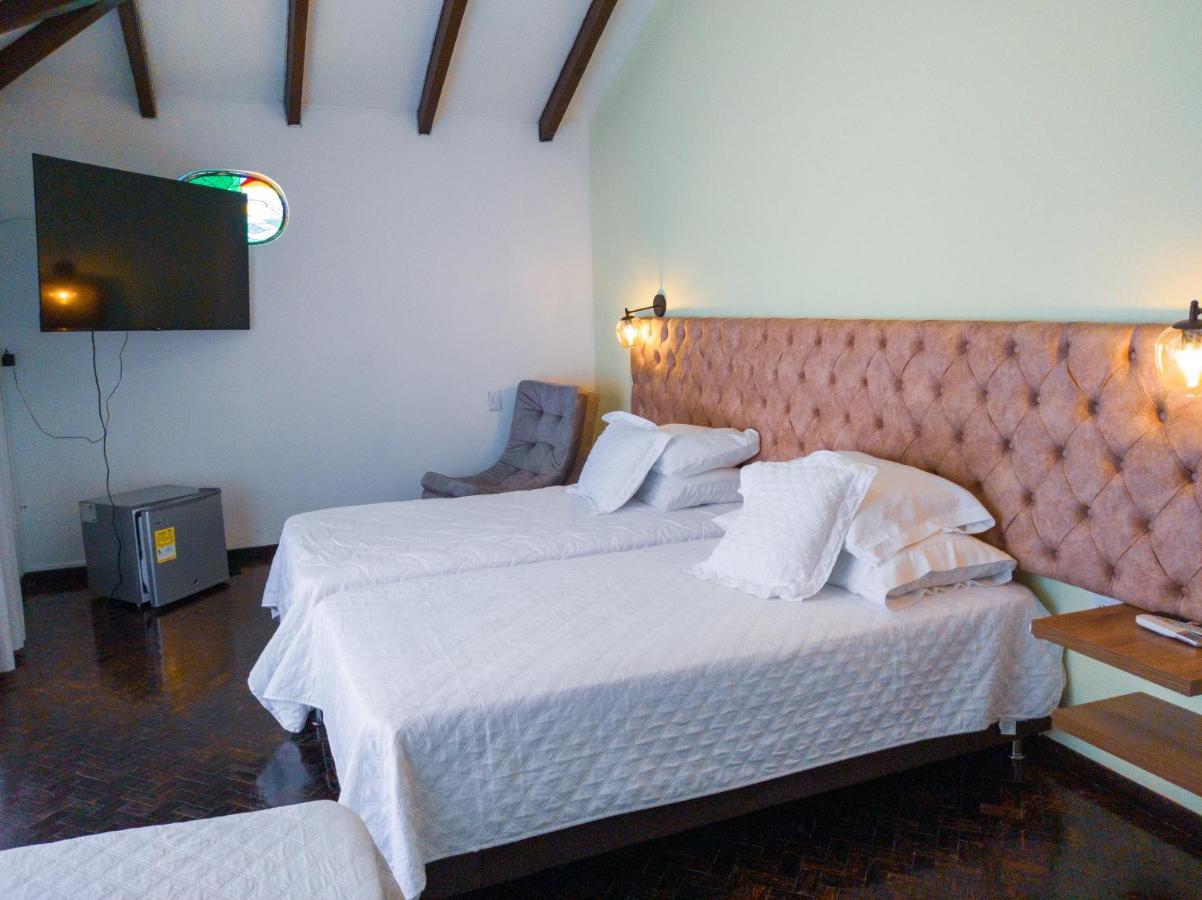 Hotel Boutique La Casa De Piedra Cali Luaran gambar