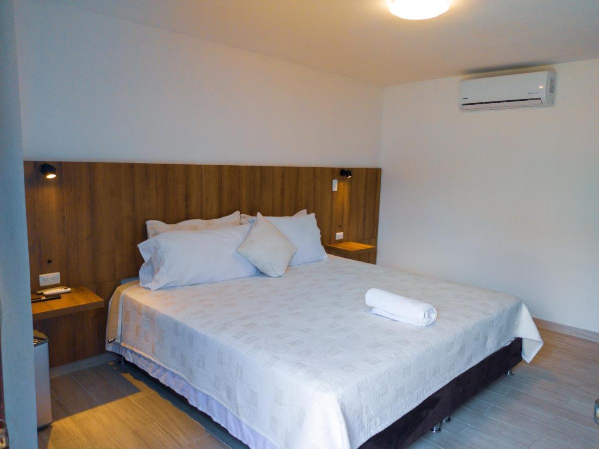 Hotel Boutique La Casa De Piedra Cali Luaran gambar